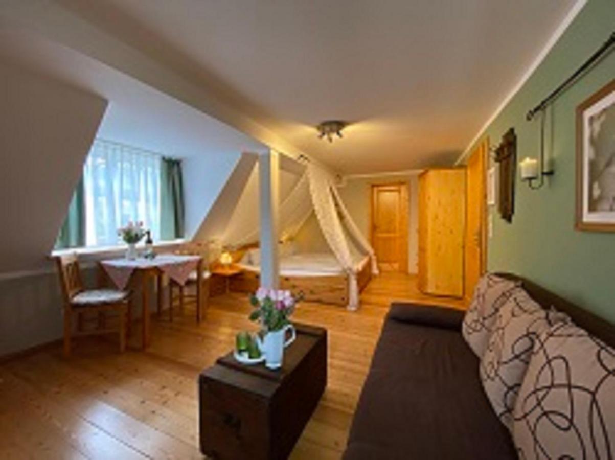 Gasthaus Holdermuehle Creglingen Buitenkant foto